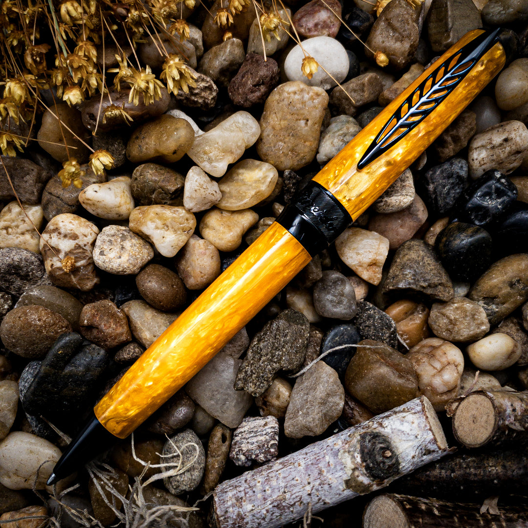 Pineider La Grande Bellezza Rocco Ballpoint Pen, Yellow