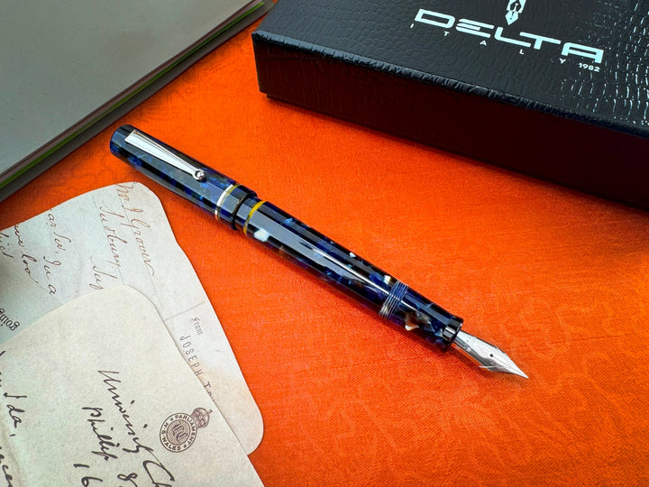 Delta Spaccanapoli Fountain Pen, Filomarino Blue