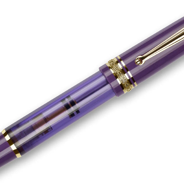 Delta Majestic Limited Edition Fountain Pen, Gold Trim, 14K Nib