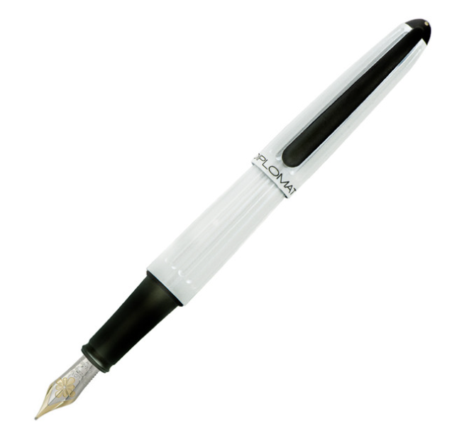 Diplomat Aero Pearl White 14K Fountain Pen
