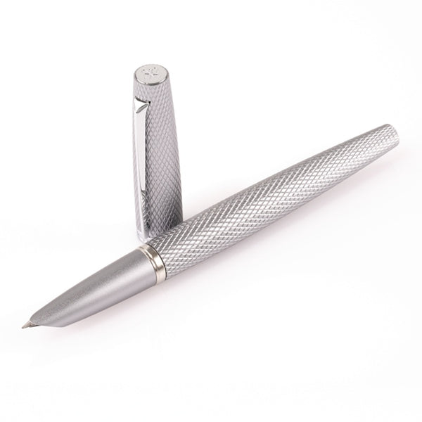 Diplomat Viper Fountain Pen, Silver Guilloche