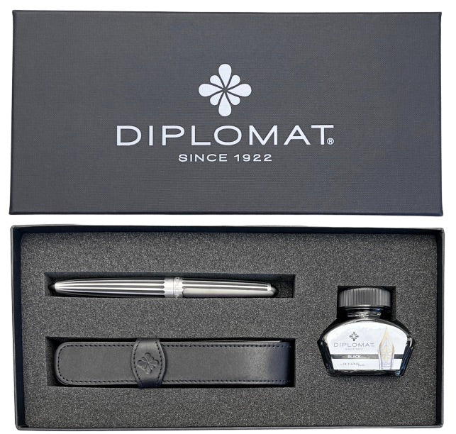 Diplomat Aero Fountain Pen Gift Set, Stripes