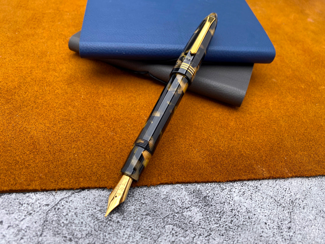 Tibaldi Bononia Fountain Pen, Black & Gold, 18K Gold Plated Trim