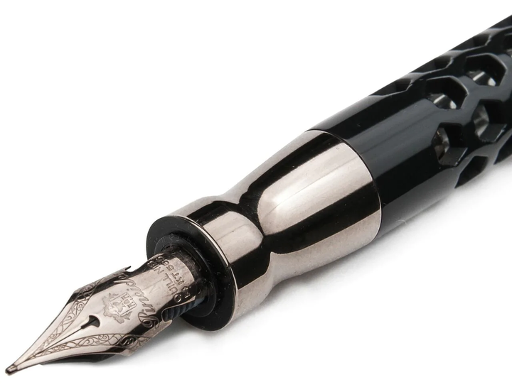 Pineider Honeycomb Limited Edition Fountain Pen, Black Knight