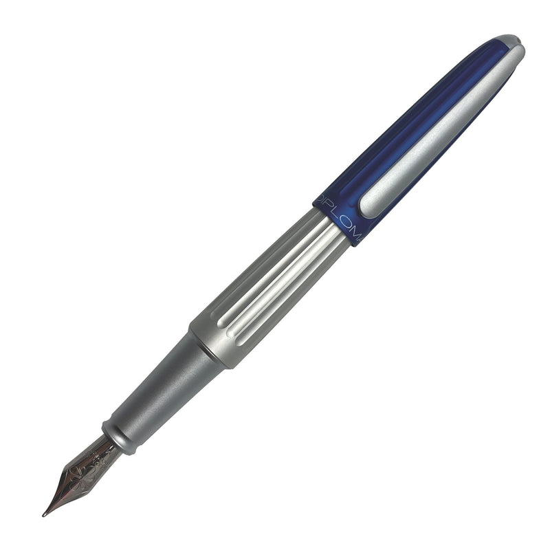diplomat-silver-blue-fountain-pen-pensavings