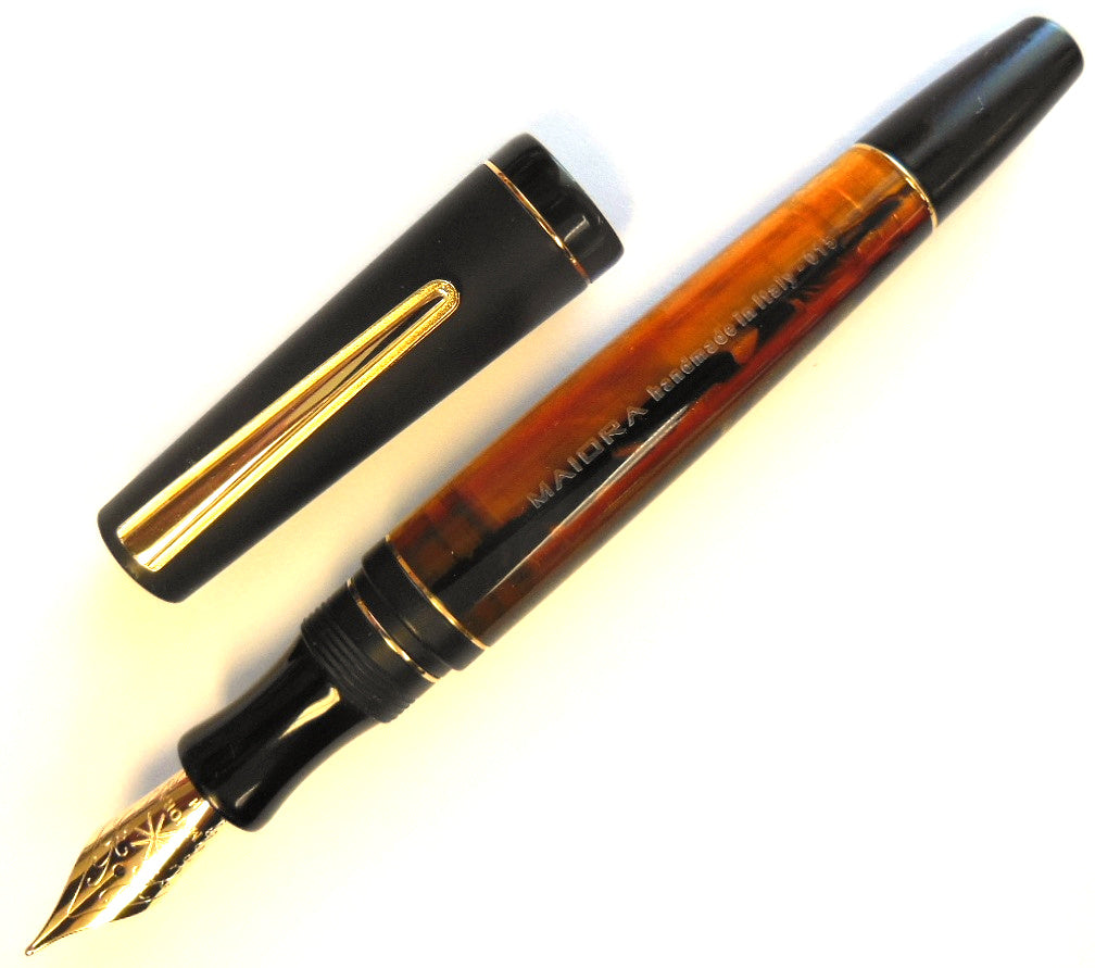 Maiora-impronte-orange-slim-fountain-pen-fine-pensavings