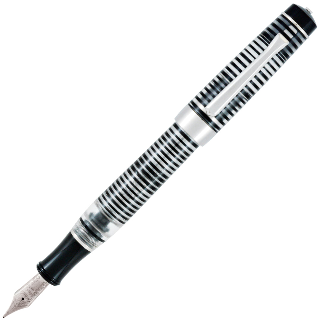 stipula-suprema-black-stripes-fountain-pen-pensavings