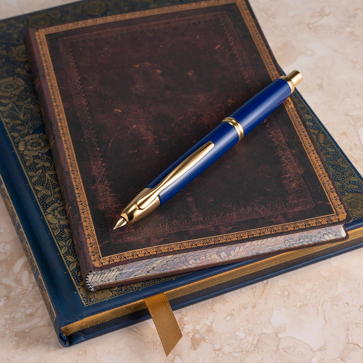 pilot-vanishing-point-fountain-pen-blue-gold-pensavings