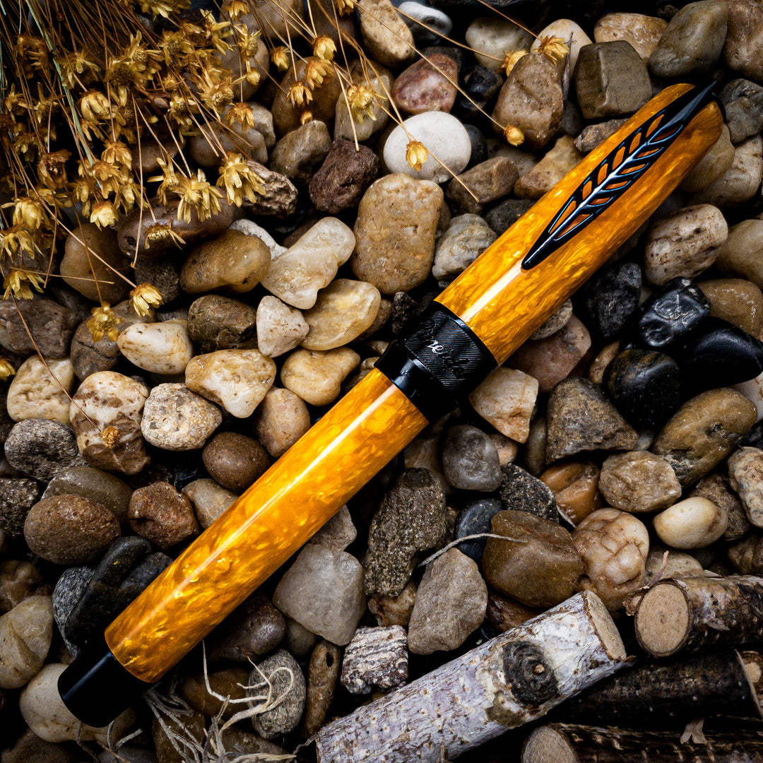 Pineider La Grande Bellezza Rocco Fountain Pen, Yellow