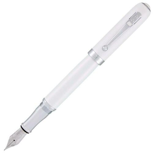 monteverde-rodeo-drive-fountain-pen-white-fine-pensavings