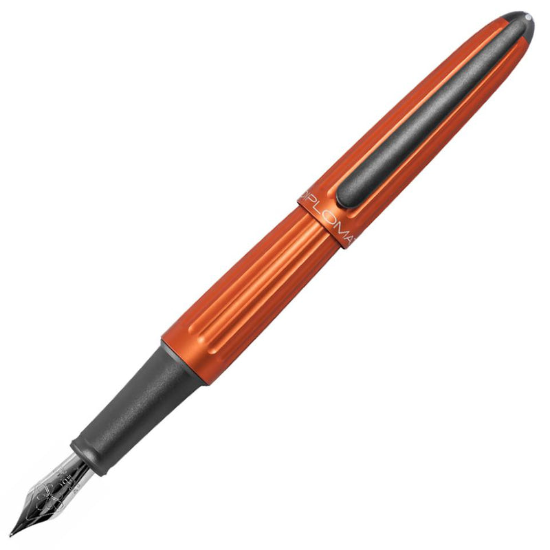 Diplomat Aero Fountain Pen Gift Set, Orange