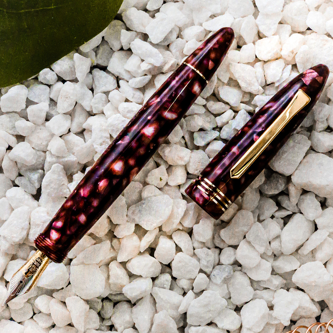 tibaldi-pomegranate-fountain-pen-pensavings